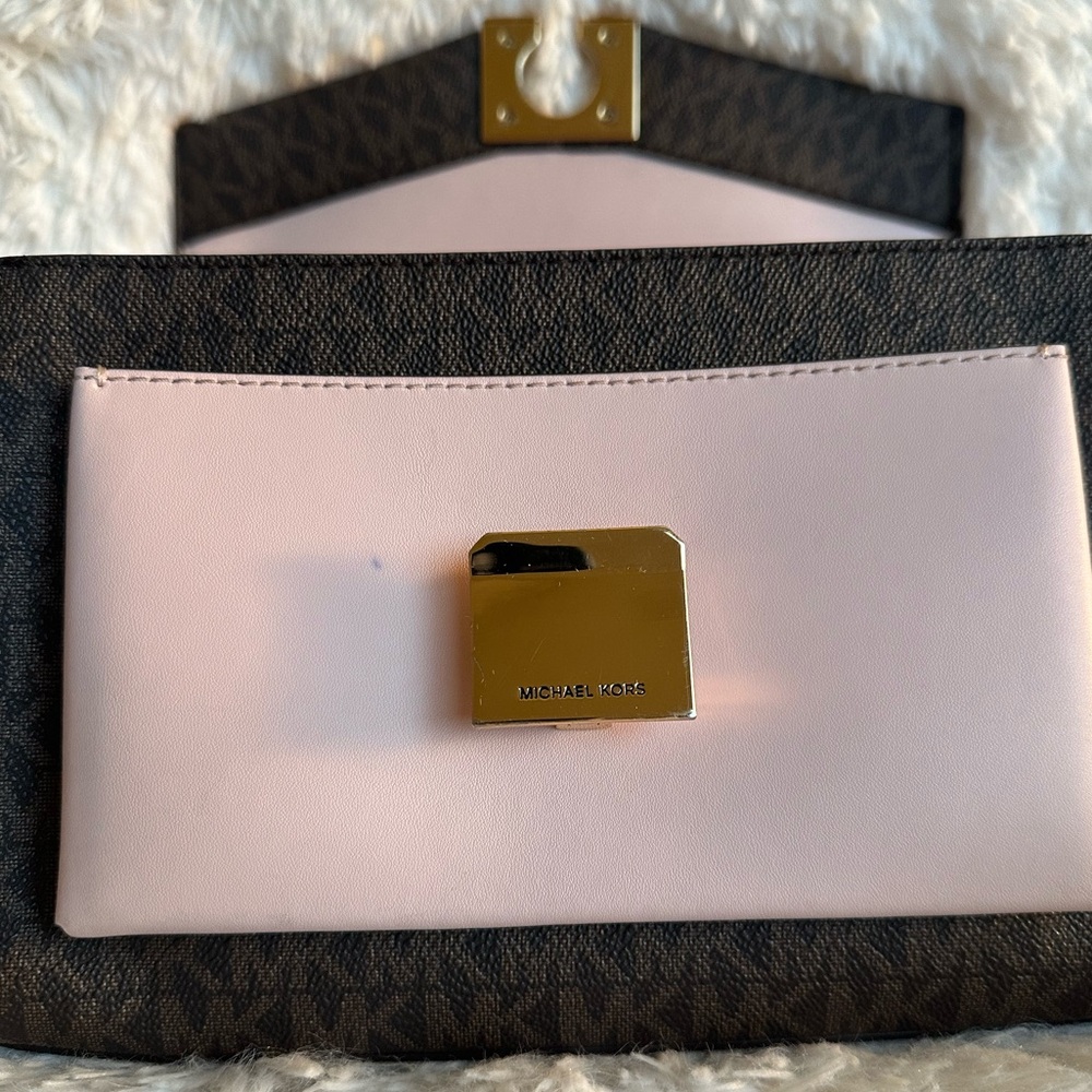 Michael Kors Lita Brown and Pink Crossbody Bag - Picture 10 of 13